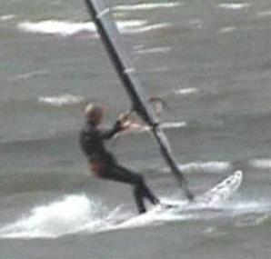 F2 Guerilla Wave with Gaastra Manic 4.7m²